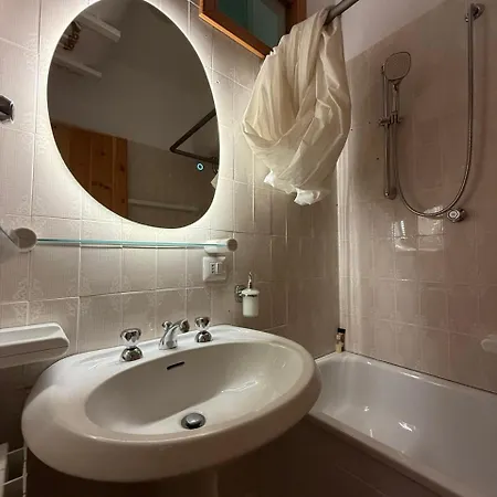 Gilardi Apartament *